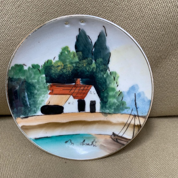 Two Miniature hand painted Japan artist plates - Picture 3 of 6